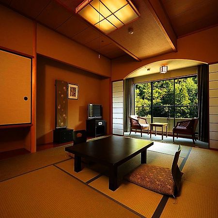 Royal Hotel Yamanaka Onsen Kajikaso Kaga  Esterno foto