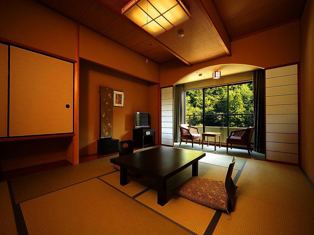 Royal Hotel Yamanaka Onsen Kajikaso Kaga  Esterno foto